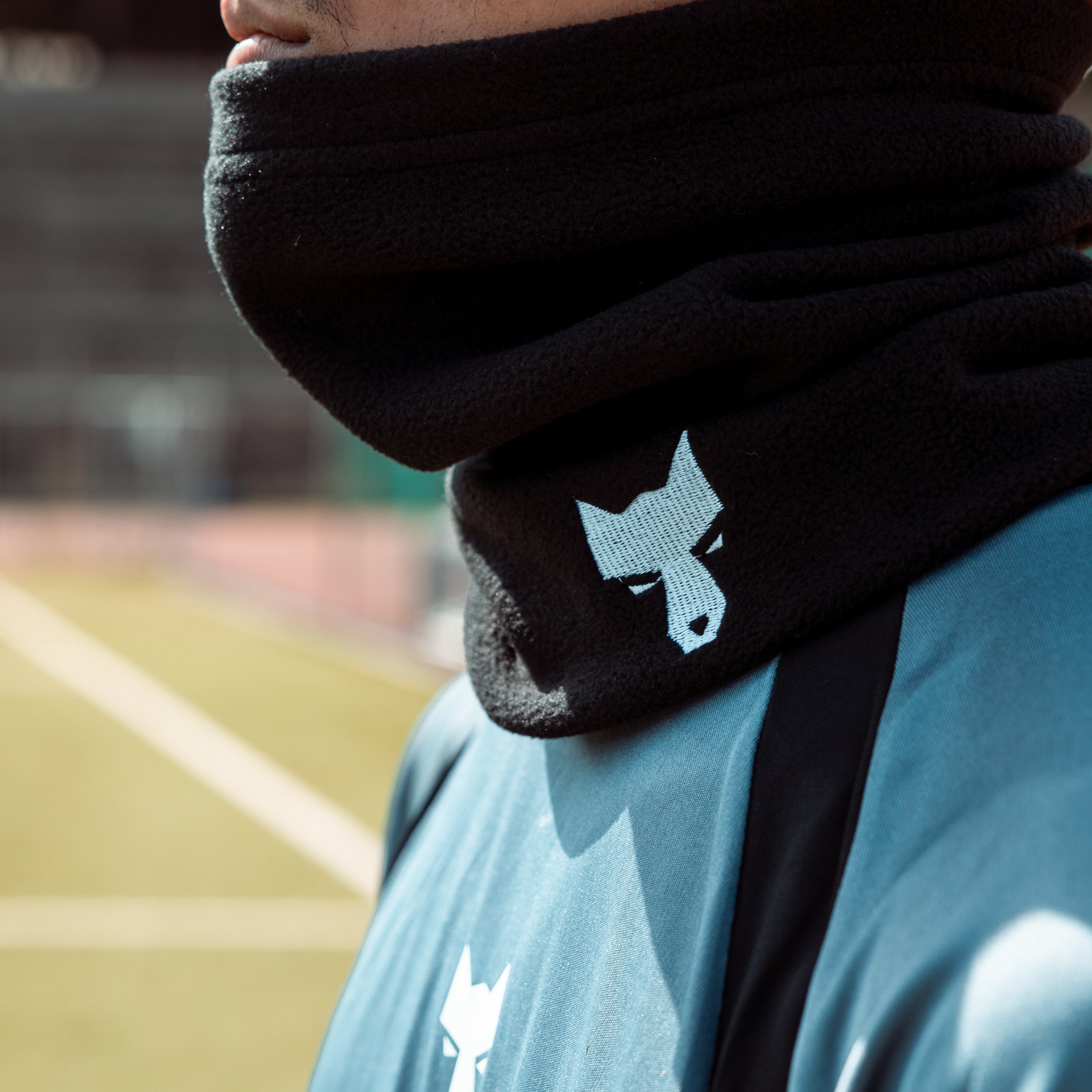 NECK WARMER